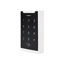 porcelana Controlador de puerta de acceso impermeable, proveedor de fábrica de China, doble frecuencia, 125Khz, lector de tarjetas RFID, controlador de acceso con contraseña fabricante