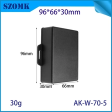 Chine AK-W-70-5 avec boîte d'instrument d'oreille Boîte électrique Boîte de circuit imprimé noir Case de projet ABS électronique 95 * 65 * 30 mm fabricant