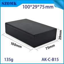 중국 Good Look 브러시 마감 Alumninum 인클로저 100*75*29mm,AK-C-B15 제조업체