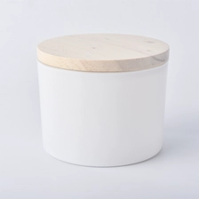 China matte white glass candle vessel with wooden lid 14 oz manufacturer
