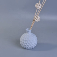 China Ball shape Aroma matte Ceramic Reed Diffuser Bottle Aromatherapy Home Decoration manufacturer