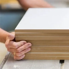 China Popular Furniture Panel Board Wood Sheet Film Faced Laminated Natural Plywood manufacturer