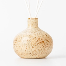 China Special Glazed Round Ceramic Vessel Reed Diffuser Bottle Ceramic for Home Fragrance manufacturer