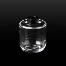 China Clear Glass Reed Diffuser Bottle Round Bottom Black Cap Empty Fragrance Container Home Decor manufacturer