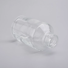 China oblique shoulder classic glass diffuer bottles with 25 year s experience production manufacturer