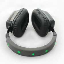 China RF-609 Hele verkoopmode 3 kanalen LED-lichten Actieve ruisonderdrukking stereo oplaadbare hoofdtelefoon voor stille feesten en conferentie fabrikant