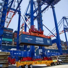 Chiny 20ft shipping shenzhen Freight forwarder ddp to USA/UK - COPY - d3eho5 napastnik frachtu