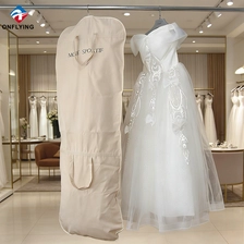porcelana Proveedor de bolsas de algodón natural, vestido de lujo personalizado, respetuoso con el medio ambiente, a prueba de polvo, de alta calidad, China fabricante