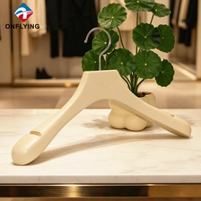 中国 Premium Luxury Lady Beech Wood Clothes Hanger Non slip Rubber for Wedding Dress Supplier China - COPY - lw7cq8 メーカー