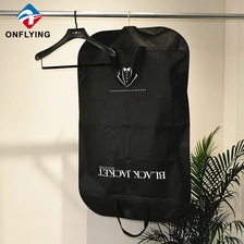 Chine Boutique de costumes de haute qualité, logo personnalisé réutilisable, couverture de stockage de vêtements non tissés, fournisseur de Chine fabricant