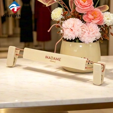 ประเทศจีน Luxury Factory Sale Custom logo square Hook Grey Velvet Pants Hanger with Clips Factory China - COPY - dc9b6w ผู้ผลิต