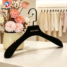 China Custom logo Durable Exquisite 360° Swivel Hook Lady Velvet Boutique Gowns Hanger Supplier China manufacturer
