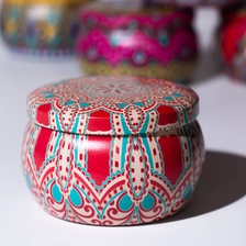 Chine Boîte votive de 4 oz avec couvercles hermétiques fabricant