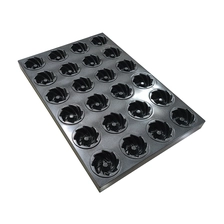 Tsina 24 tasa mini swirl cupcake molds baking tray Manufacturer