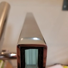 China 2mm starker gefalteter U-Kanal aus Edelstahl für rahmenlose Glasgeländer Hersteller