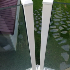 China 6063 T5 powder coated aluminum post for glass railing manufacturer