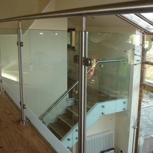 Chine Balcony Railing Stainless Steel Railing Glass Balustrades Post & Handrails fabricant
