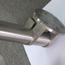 China Base and cover for stainless steel railing post Hersteller