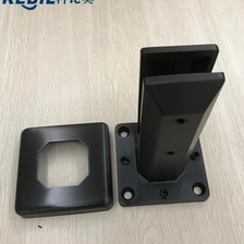 China Black Color Stainless Steel Spigot Glass Clamp for Frameless Glass Railing manufacturer