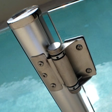Chine Charnière en acier inoxydable en acier inoxydable 316 pour barrière de piscine cloture sans cadre fabricant