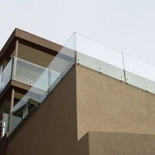Chiny System balustrad szklanych Balustrada ze stali nierdzewnej producent