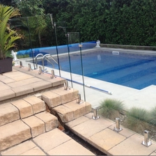 China High Quality Stainless Steel 180 Degree Glass Clamps Glass Railing Clamps manufacturer