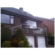 China Stainless steel 1/2" glass balustrade post for balcony china manufacturer manufacturer