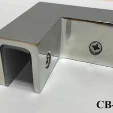 China glass railing hardware stainless steel glass clamp manufacturer