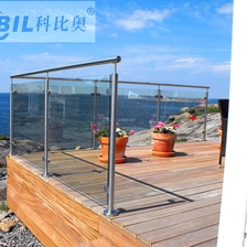 China Glasgeländersystem für Außenbalkondecks Hersteller