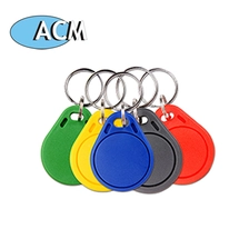 चीन ACM ABS003 125kHz RFID प्रॉक्सिमिटी कुंजी फ़ॉब वॉटरप्रूफ आरएफआईडी कीचेन टैग उत्पादक