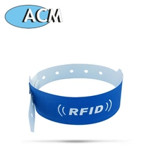 Cina CMYK Cetak Desain Nyaman Gelang kertas rfid sekali pakai pabrikan