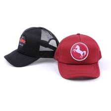 China 5 panels baseball label patch foam sports trucker caps manufacturer