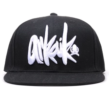 Cina 6 cappucci snapback personalizzati ricamati a pannello produttore