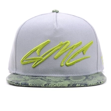 Chine Casquettes Snapback Acryliques Pour Grandes Têtes fabricant
