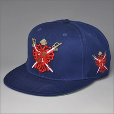 China Embroidered custom snap back hats manufacturer