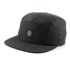 China schwarzer schlichter Logo-Baby-5-Panel-Hut Hersteller