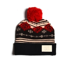 China anpassen jacquard wintermütze mit pom Hersteller