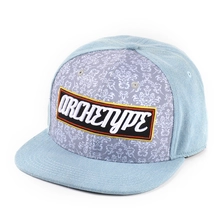 China borduur patch ontwerp 6 panelen snapback caps op maat fabrikant