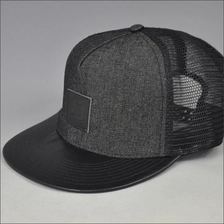 Cina moda in pelle della maglia camionista tesa del cappello / protezione con patch in pelle produttore