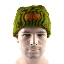 Cina cappelli invernali isolati da uomo produttore