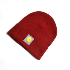 Cina berretto invernale a trecce, cappelli lavorati a maglia jacquard produttore