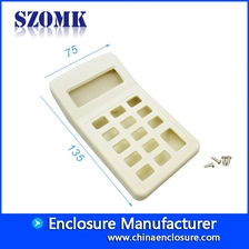 China Benutzerdefinierte ABS Kunststoffgehäuse Portable Handheld Gehäuse Box AK-H-50/135 * 75 * 20 mm Hersteller