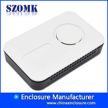 中国 SZOMK / AK-NW-32/140 * 90 * 28mmの高品質プラスチックネットワークルータエンクロージャ メーカー