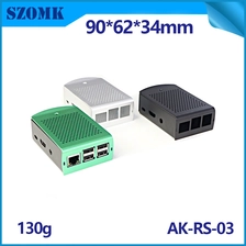 中国 Retroflag Superpi Case Raspberry PI産業アルゴン1つの3クラスターゼロヒートシンクはメディアセンターとして3 B + FAN AK-RS-03Aを搭載しました。 メーカー