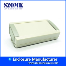 China Szomk Kunststoff-Projekt Elektronikgehäuse für pcb wechseln abs Projekt Box hochwertige abs Material Kunststoff Anschlussdose ak-s-57 Hersteller