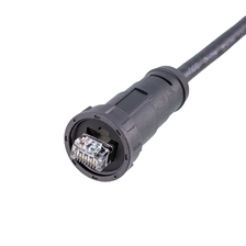 China RJ45 shielded cat5e cat6a network cable Hersteller