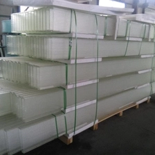 China Maßgeschneiderte hochtransparente 10 mm niedrige Eisen U-Kanal Glas Preise Hersteller