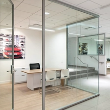 China 12mm clear tempered glass partition wall, toughened glass aluminium u channel room dividers, aluminium frame glass office partition systems manufacturer