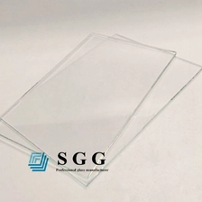 Chine 3.2 mm cristal clair panneau de verre de faible teneur en fer, 3,2 mm vision claire faible teneur en fer, 3,2 mm ultra clear float verre décoratif fabricant