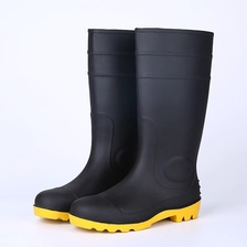 China 106-5 aço impermeável toe pvc botas de trabalho homens fabricante